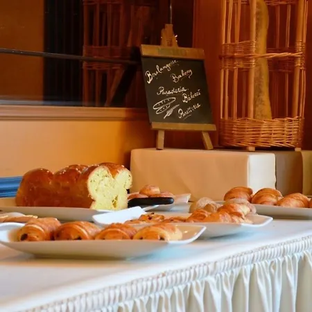 Hotel Chenal Beauvais