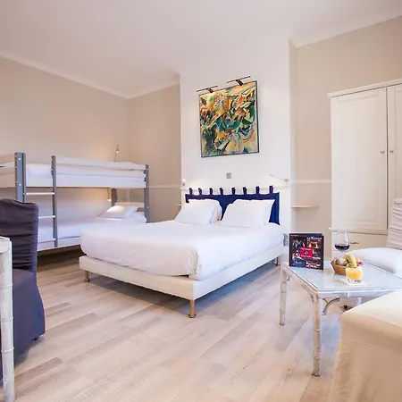 Hotel Chenal Beauvais